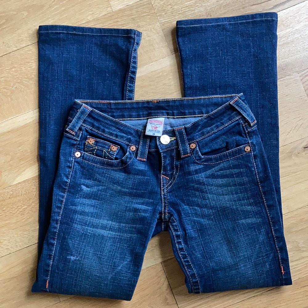 True Religion low rise boot cut jeans. Size 26